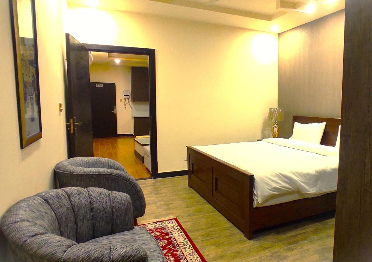 Hotel Daffodils Rawalpindi Exterior foto